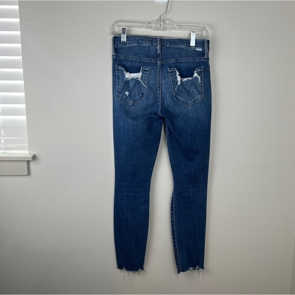 Mother High Waisted Looker Ankle Fray Jeans in Get Your Groove Back - Picture 3 of 6